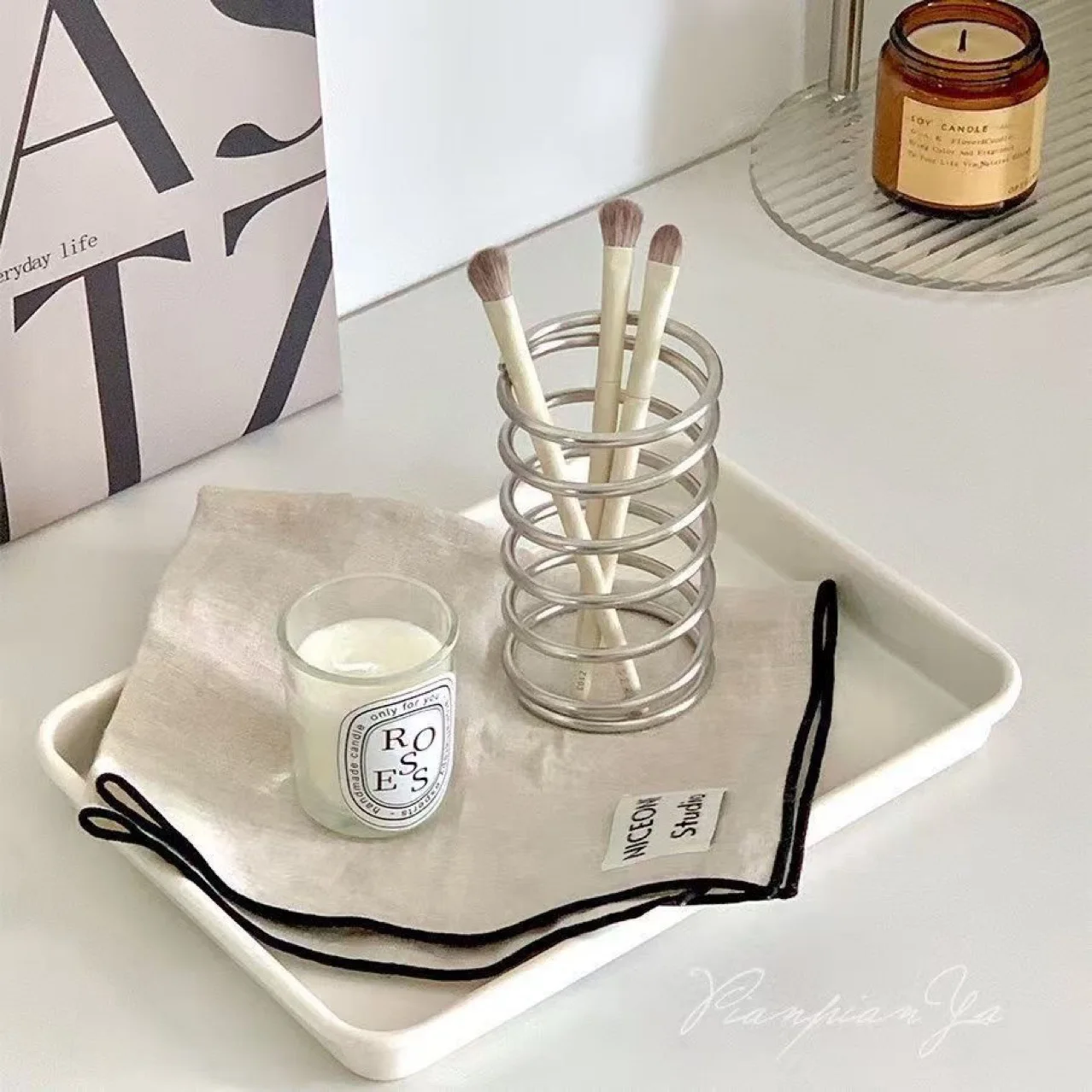 Soporte cepillos de dientes y maquillaje acero inoxidable – Estantería baño - imagen 3
