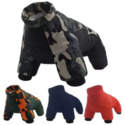 Mono cálido de invierno con camuflaje para perros y gatos