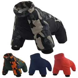 Mono cálido de invierno con camuflaje para perros y gatos