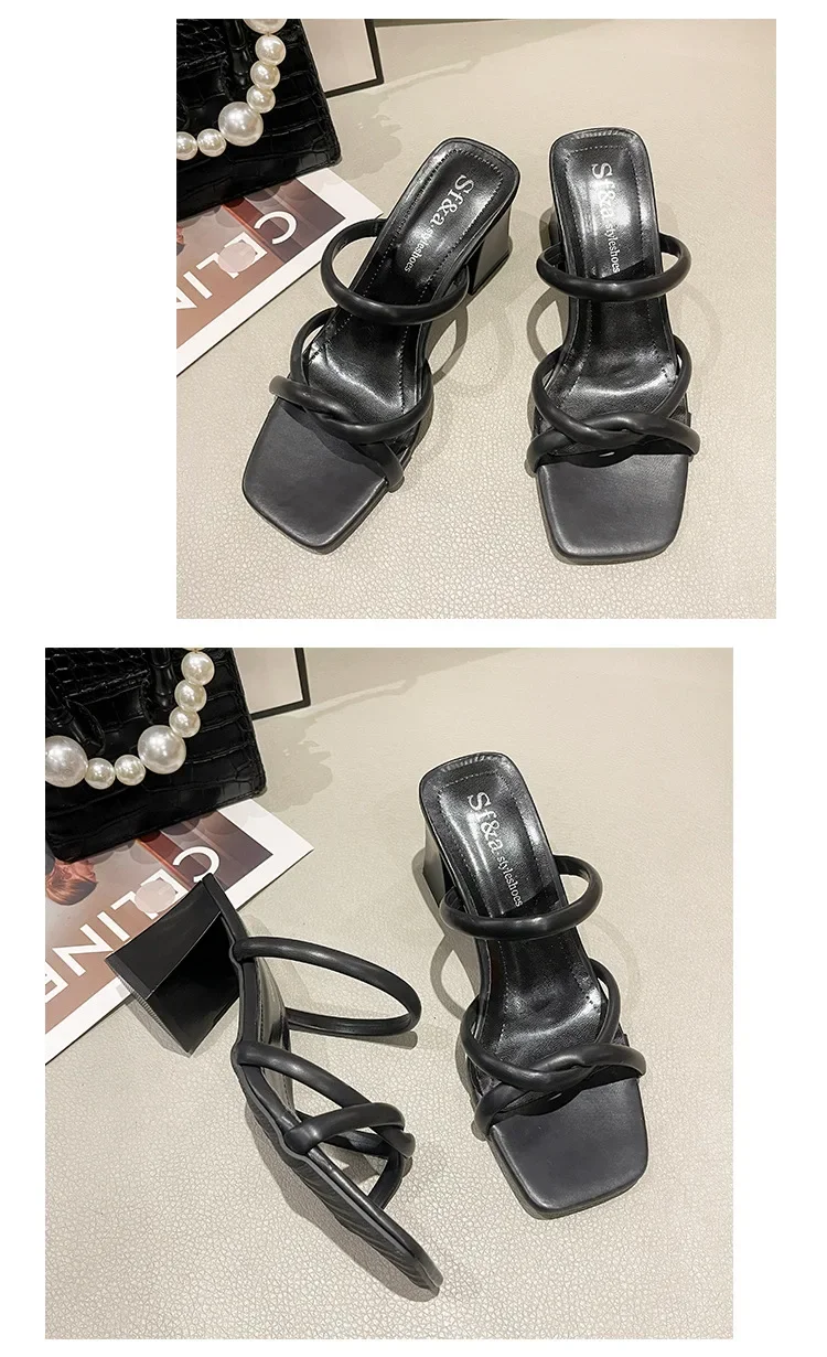 Zapatillas puestas en entorno urbano