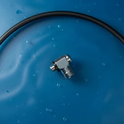 Conector de manguera giratorio 90° para uso subacuático