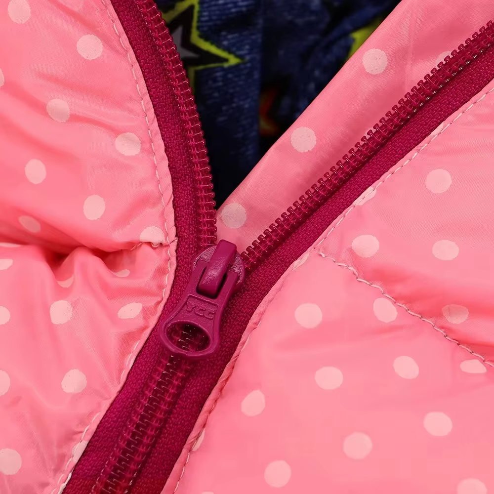Etiquetas y medidas de la chaqueta polar
