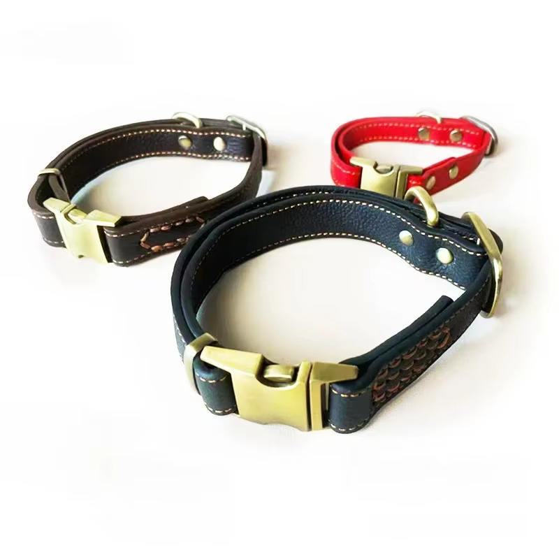 Collar de cuero para perro ajustable con cierre de seguridad rápido
