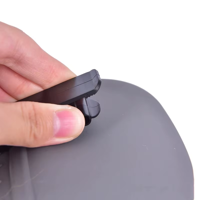 Riñonera de silicona porta premios para perros - imagen 5