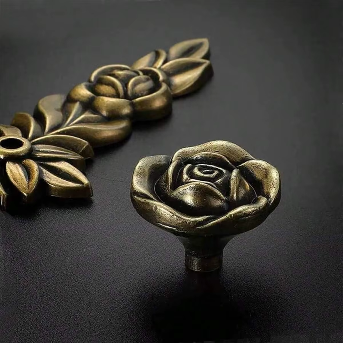 Tiradores Cajones Vintage en Forma de Rosa – Juego para Muebles Clásicos - imagen 3