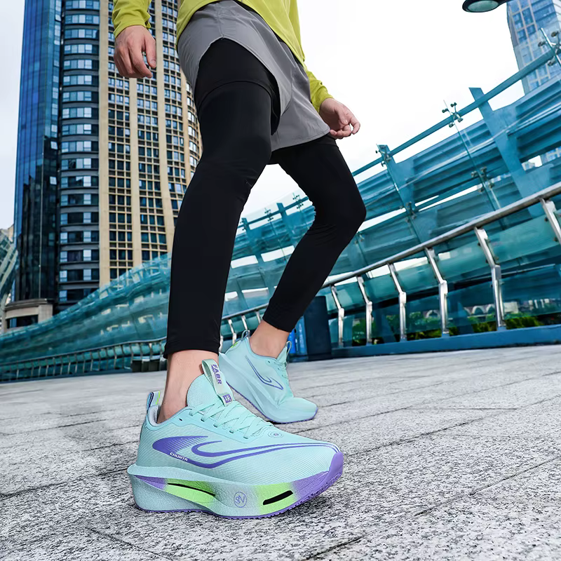 Zapatillas deportivas ligeras antideslizantes y transpirables - imagen 5