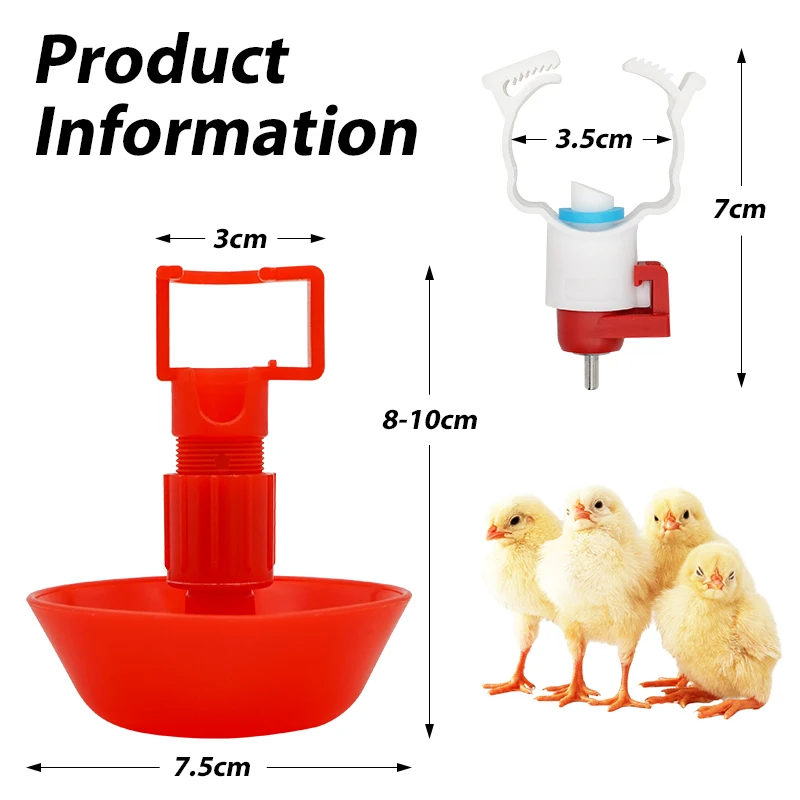 Tazas colgantes rojas instaladas en gallinero