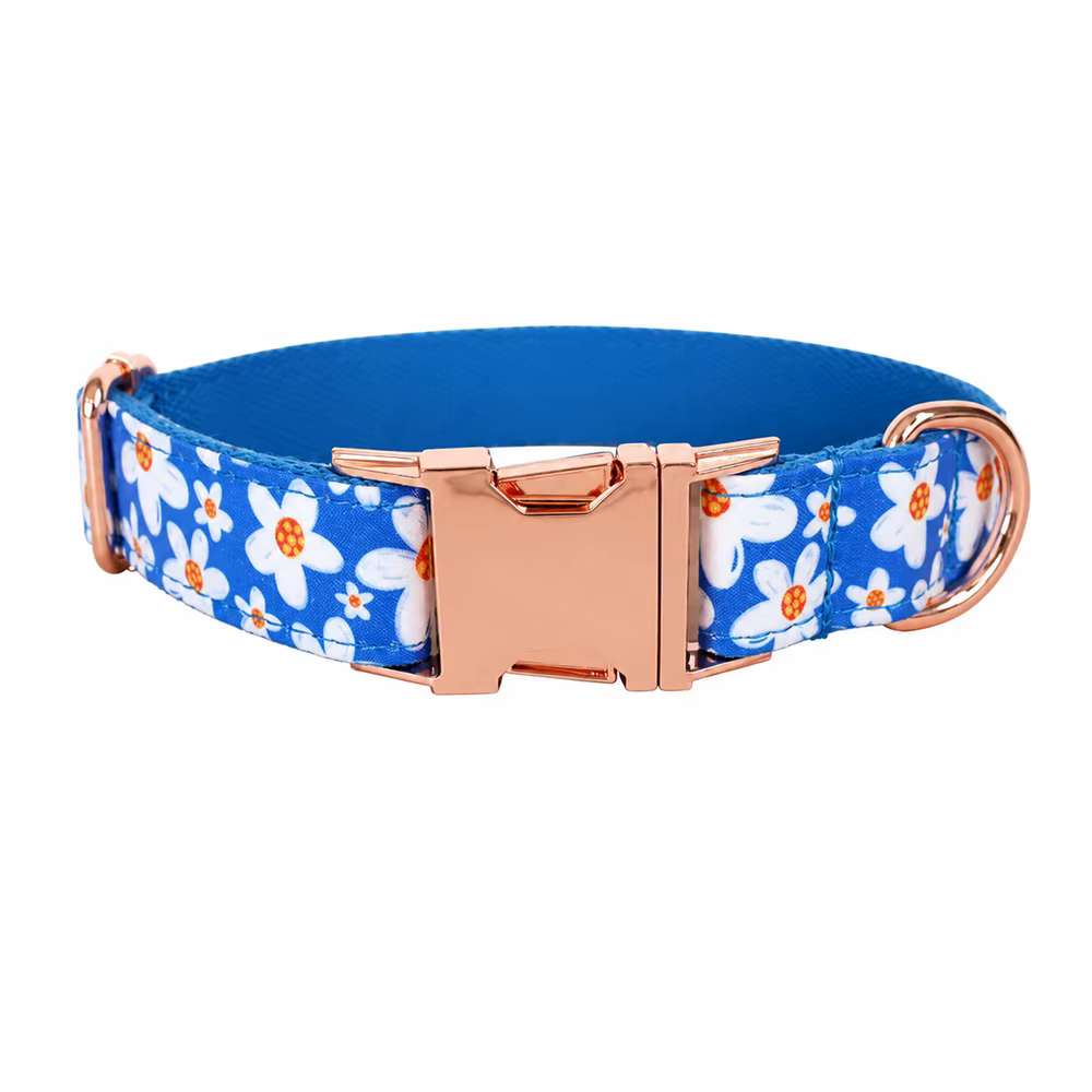 Collar personalizado para perro con margaritas y nombre ajustable - imagen 4