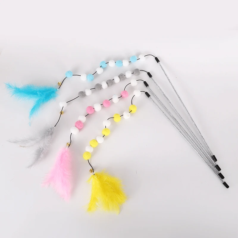 Sesión de juego con plumas