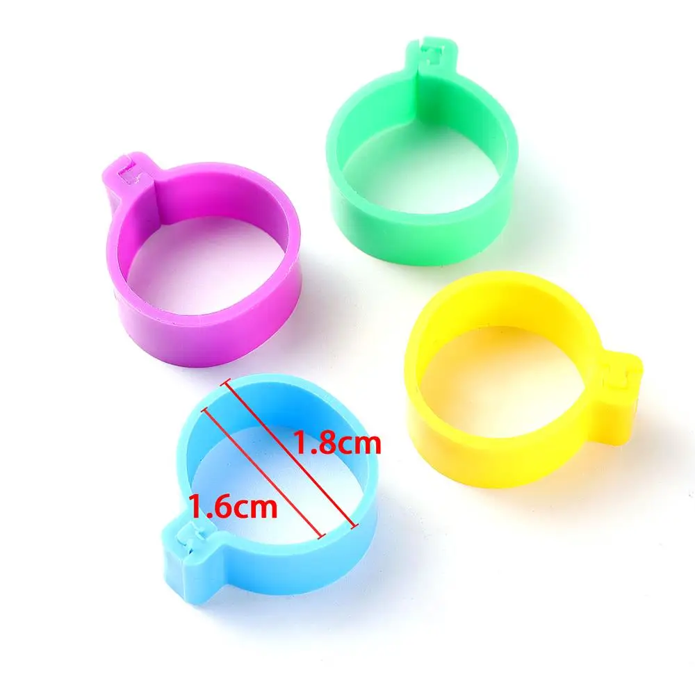 Anillos de plástico multicolores para aves de corral