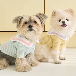 Sudadera a Rayas con Bordado Cartoon para Perros Pequeños y Gatos – Cuello Azul Marino