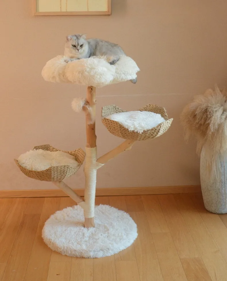 Árbol para gatos vista lateral con poste rascador