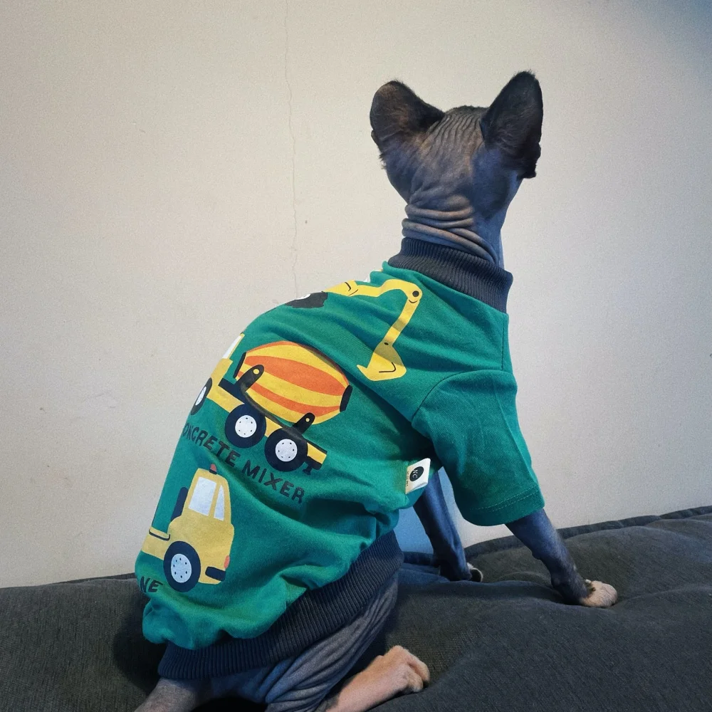 Gatito con sudadera suave