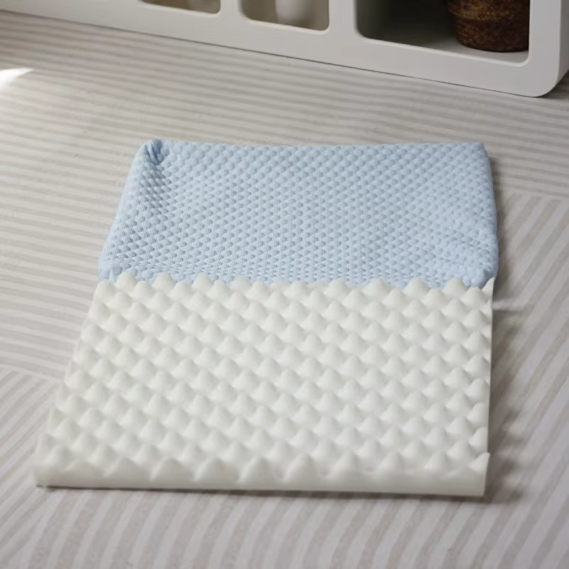 Alfombra refrescante antideslizante y lavable para gatos y perros - imagen 4