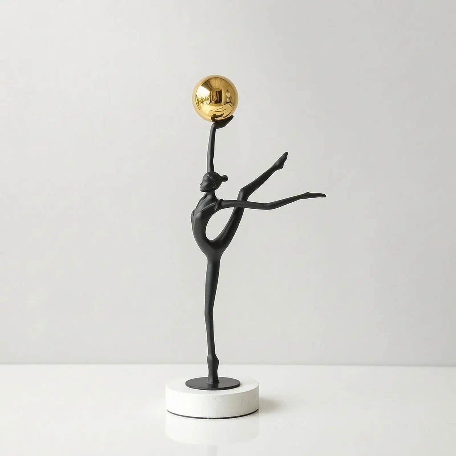 Estatua decorativa femenina en aleación negra mate – Figura contemporánea para el hogar