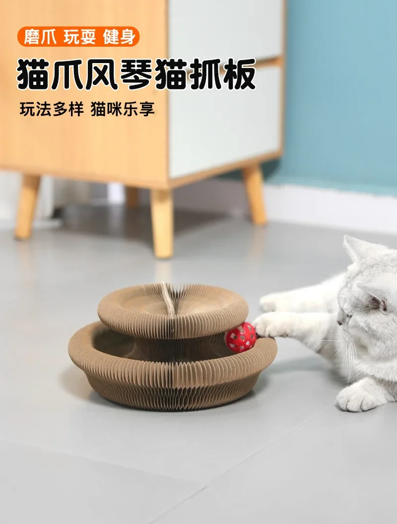 Tablero rascador para gatos con campana, sisal y marco de escalada
