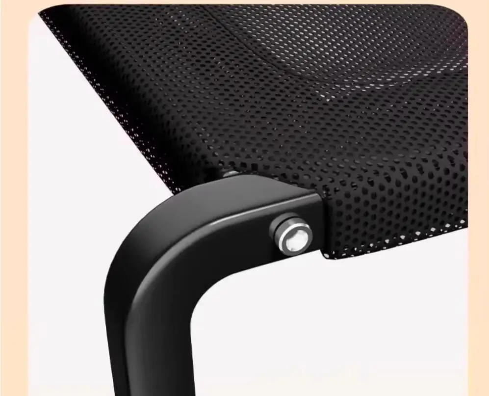Detalle de la base impermeable y las costuras reforzadas