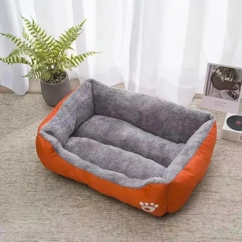 Cama nido en color naranja