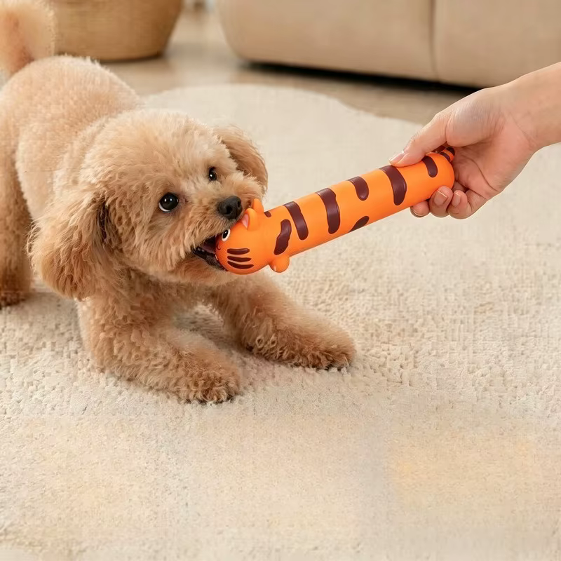 Juguete interactivo de goma con sonido para masticar gatos y perros - imagen 4