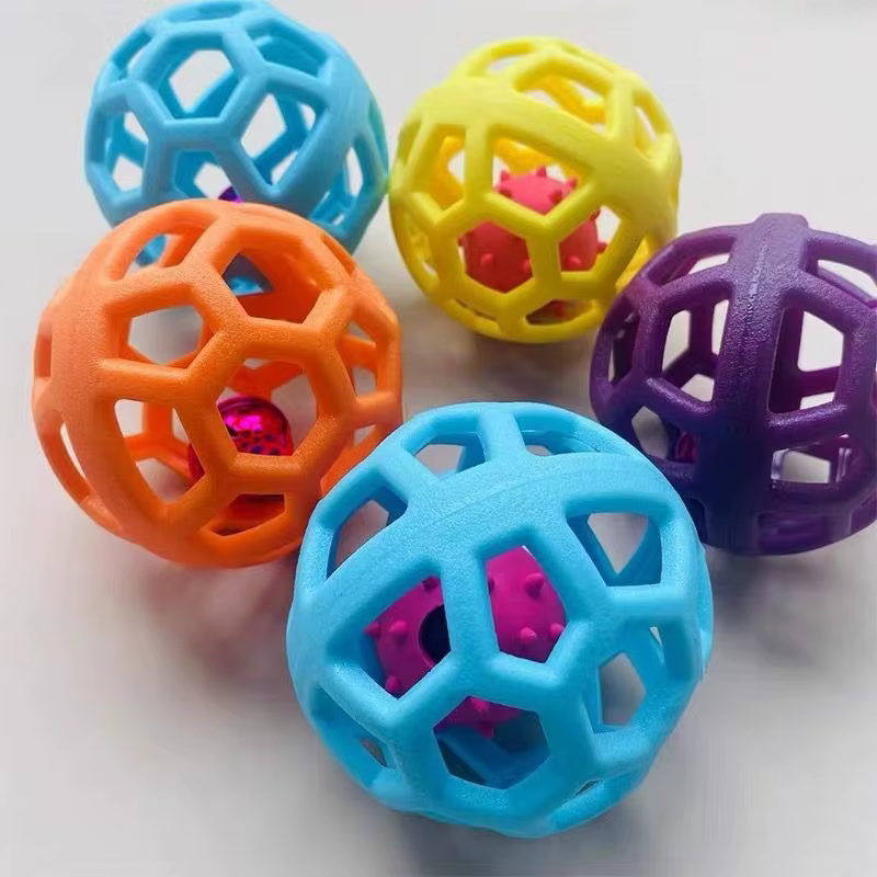 Juguete con Campana para Perros y Gatos – Mordedor en Forma de Rombo - imagen 4
