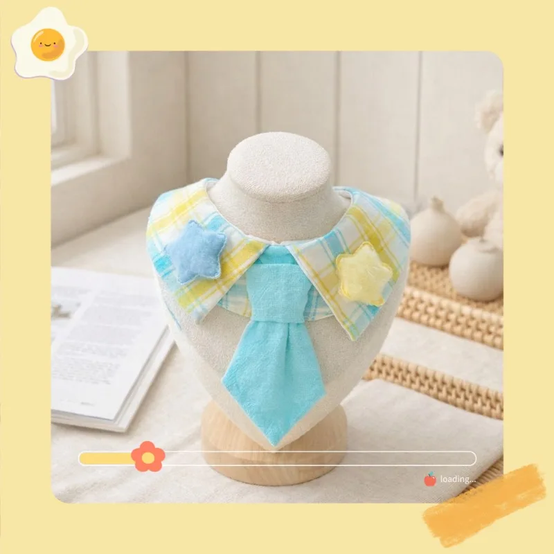 Pañuelo triangular para gatos y perros en diseño de dibujos animados