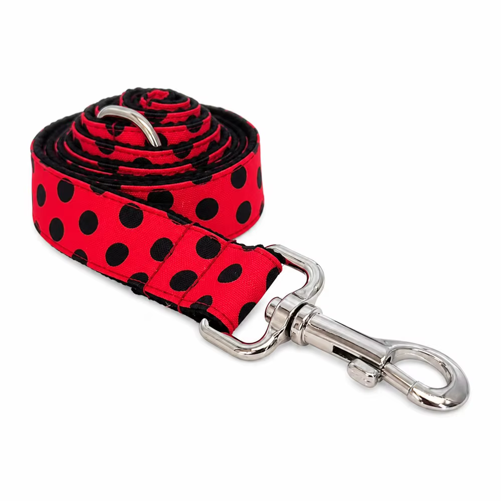 Collar ajustable para cachorros en diferentes colores de camuflaje