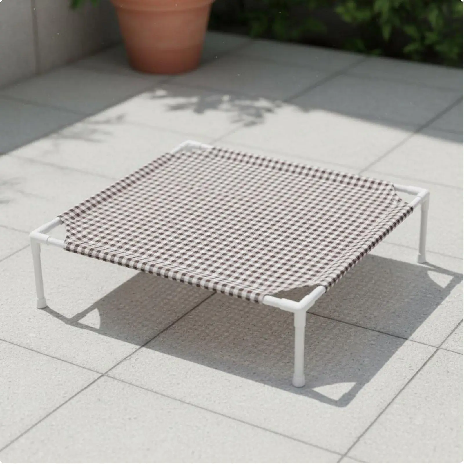 Cama elevada 4 estaciones para perros y gatos – Lavable e impermeable