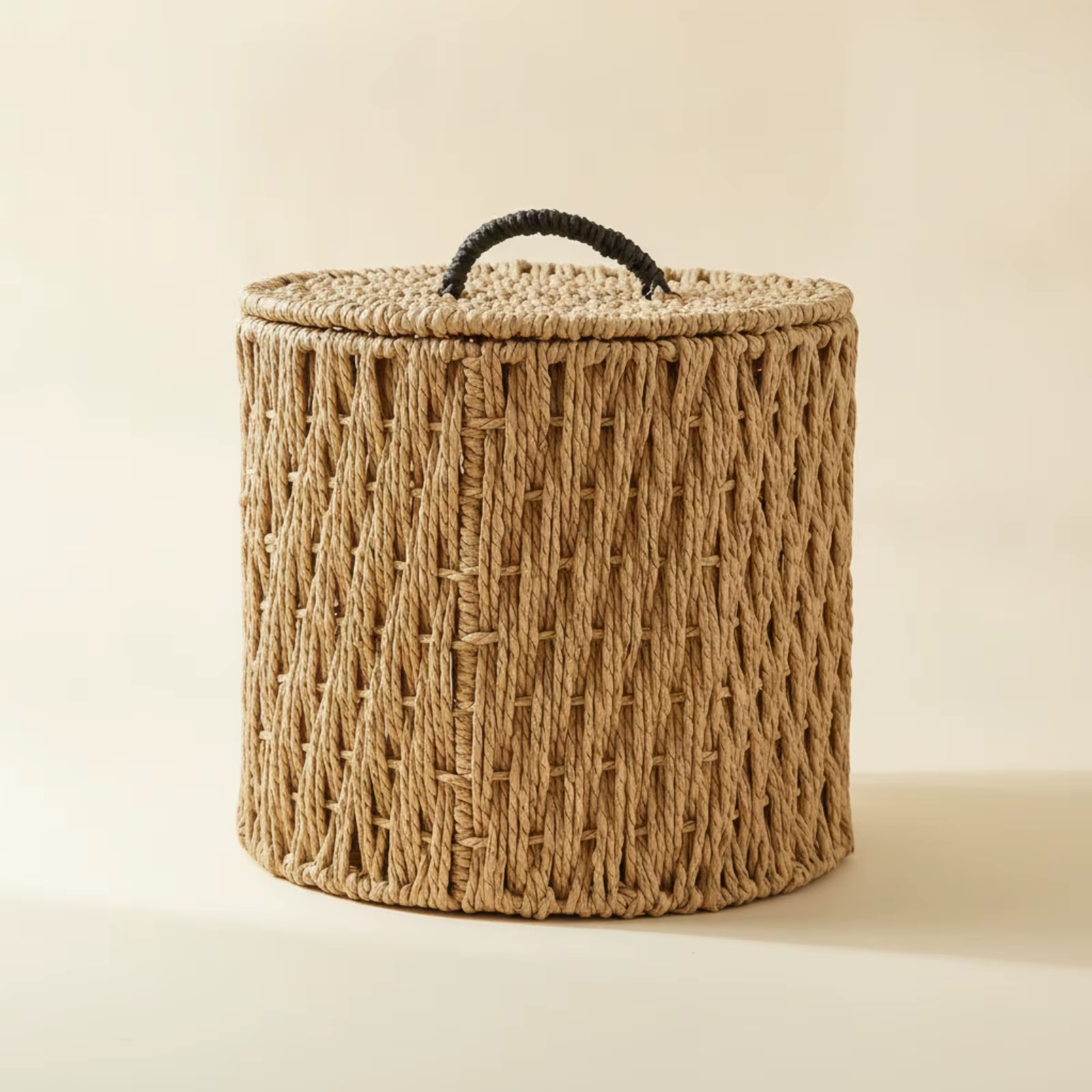 Cama cueva de cesta trenzada con tapa para gatos y perros mini