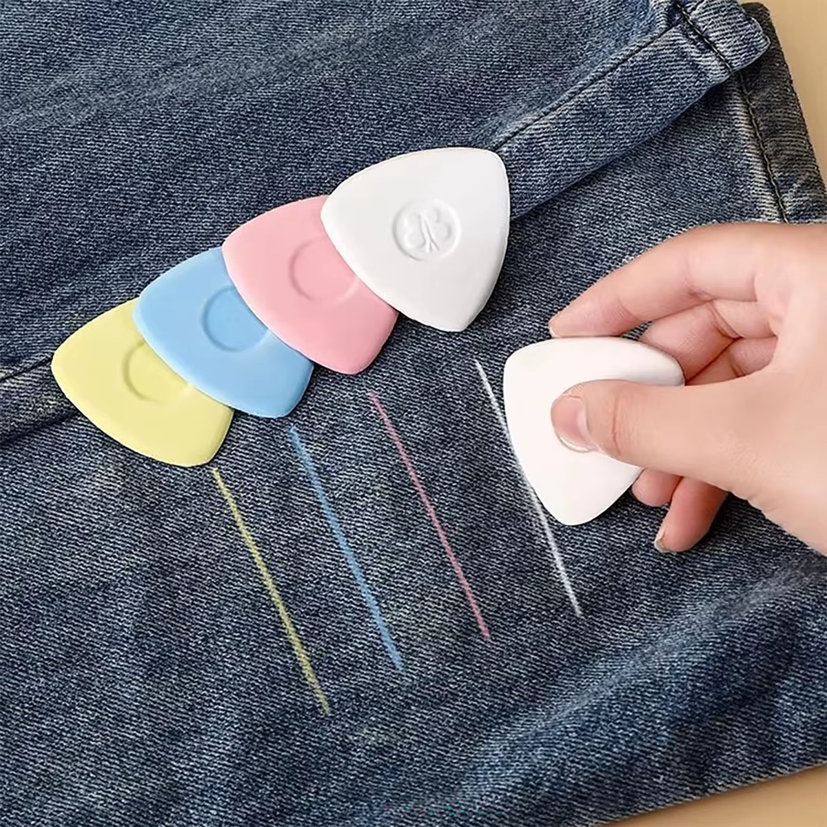 Juego de tiza de sastre borrable con estuche y pegatinas de tela - imagen 3