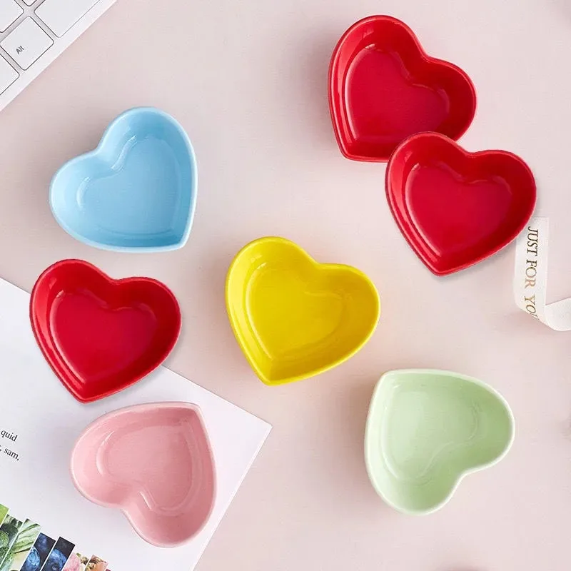 Tazón de corazón para snacks y agua