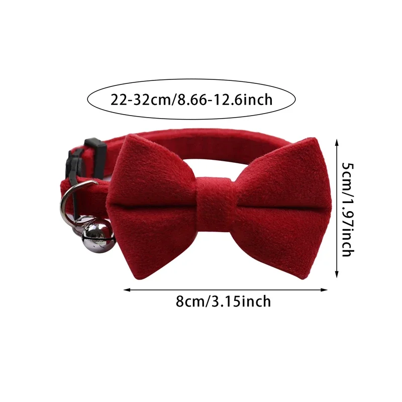 Collar ajustable para gatos con lazo y campana de terciopelo