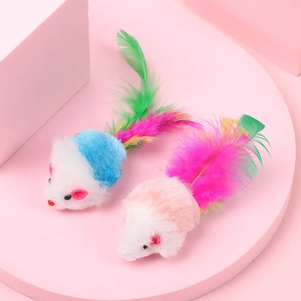 Set de minicamiones de felpa para gatos