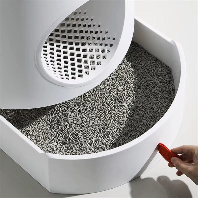 Arenero semicerrado estilo castillo con cama para gatos - imagen 3