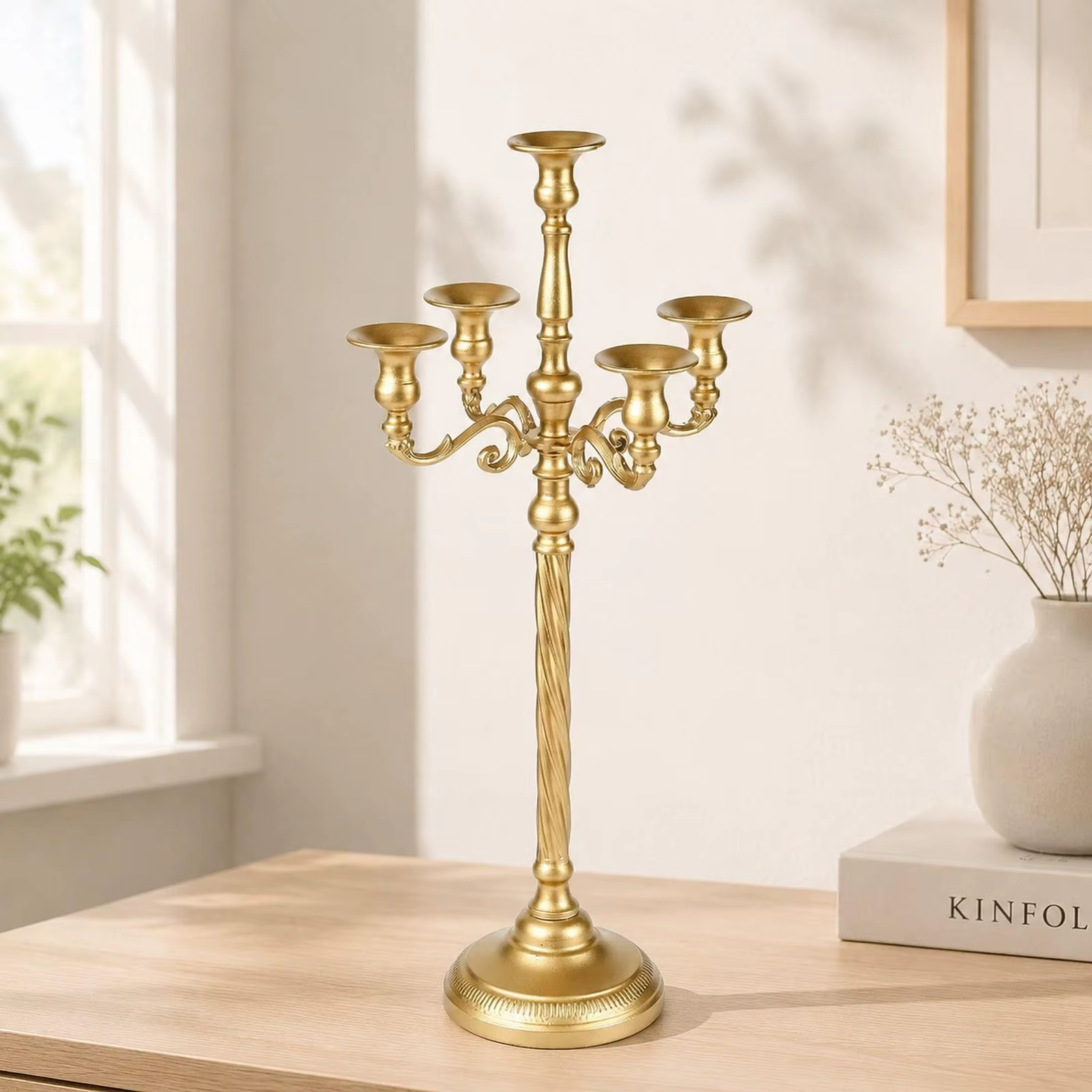 Candelabro vintage dorado portavelas de brazos para gatos y perros - imagen 2