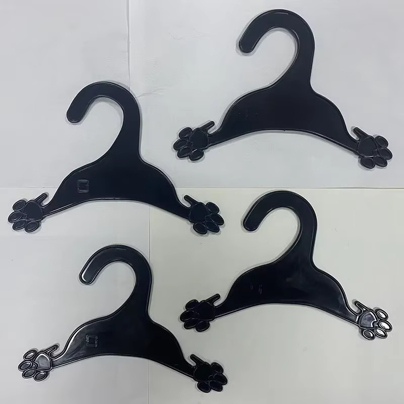 Perchero para ropa de perros y gatos con forma de pata - imagen 4