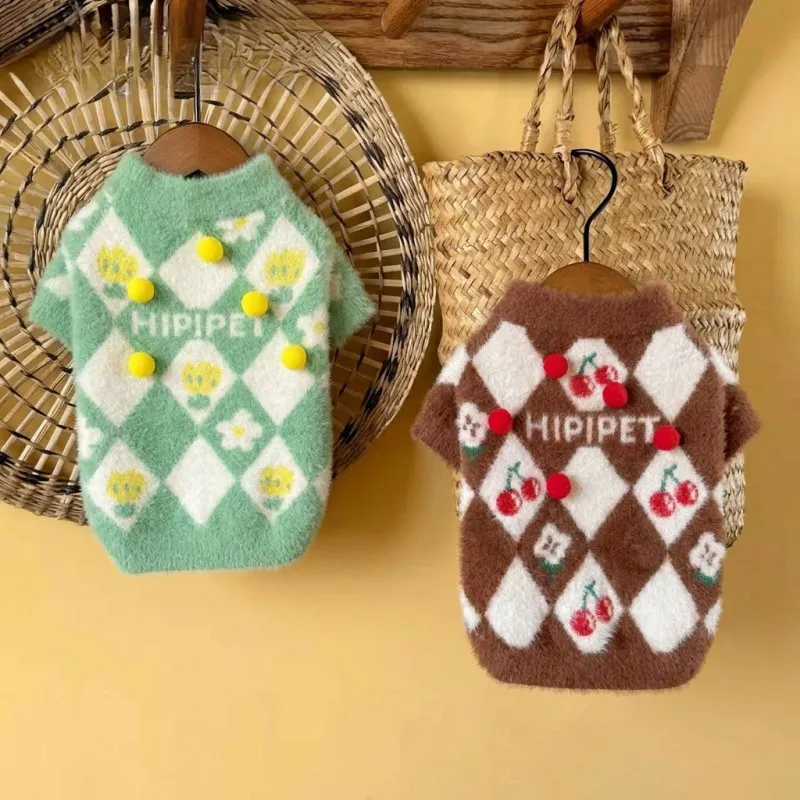 Suéter de Invierno para Perros con Estampado de Cerezas - imagen 3