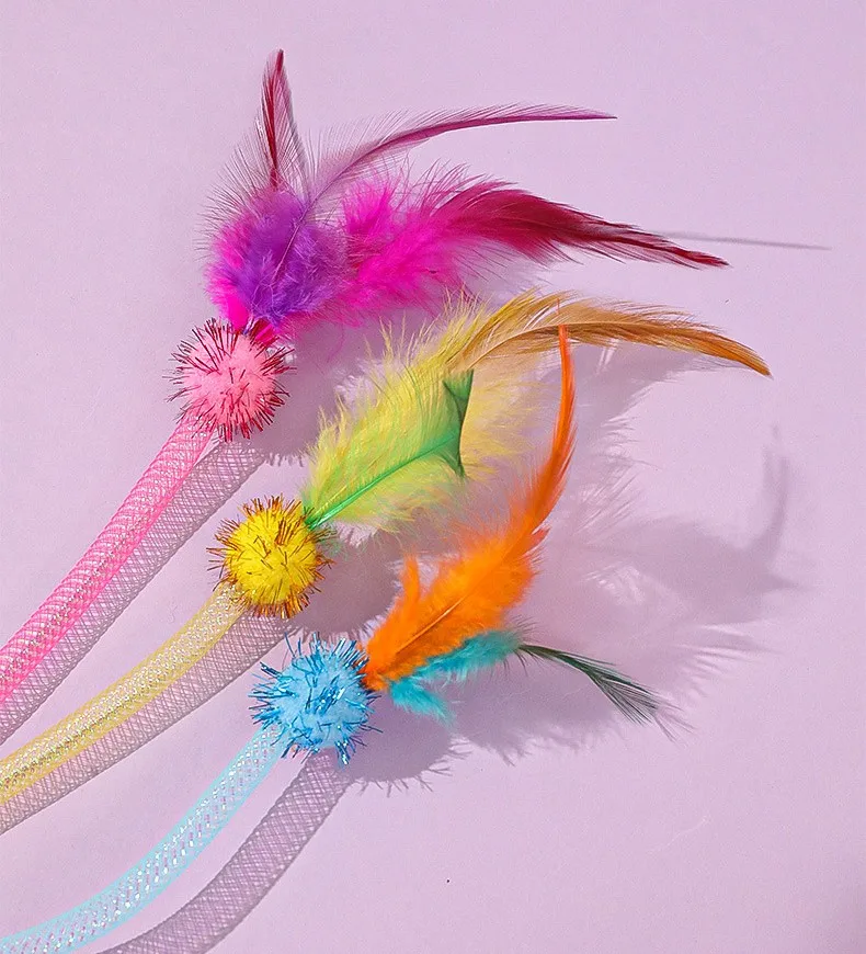 Plumas y borlas del juguete