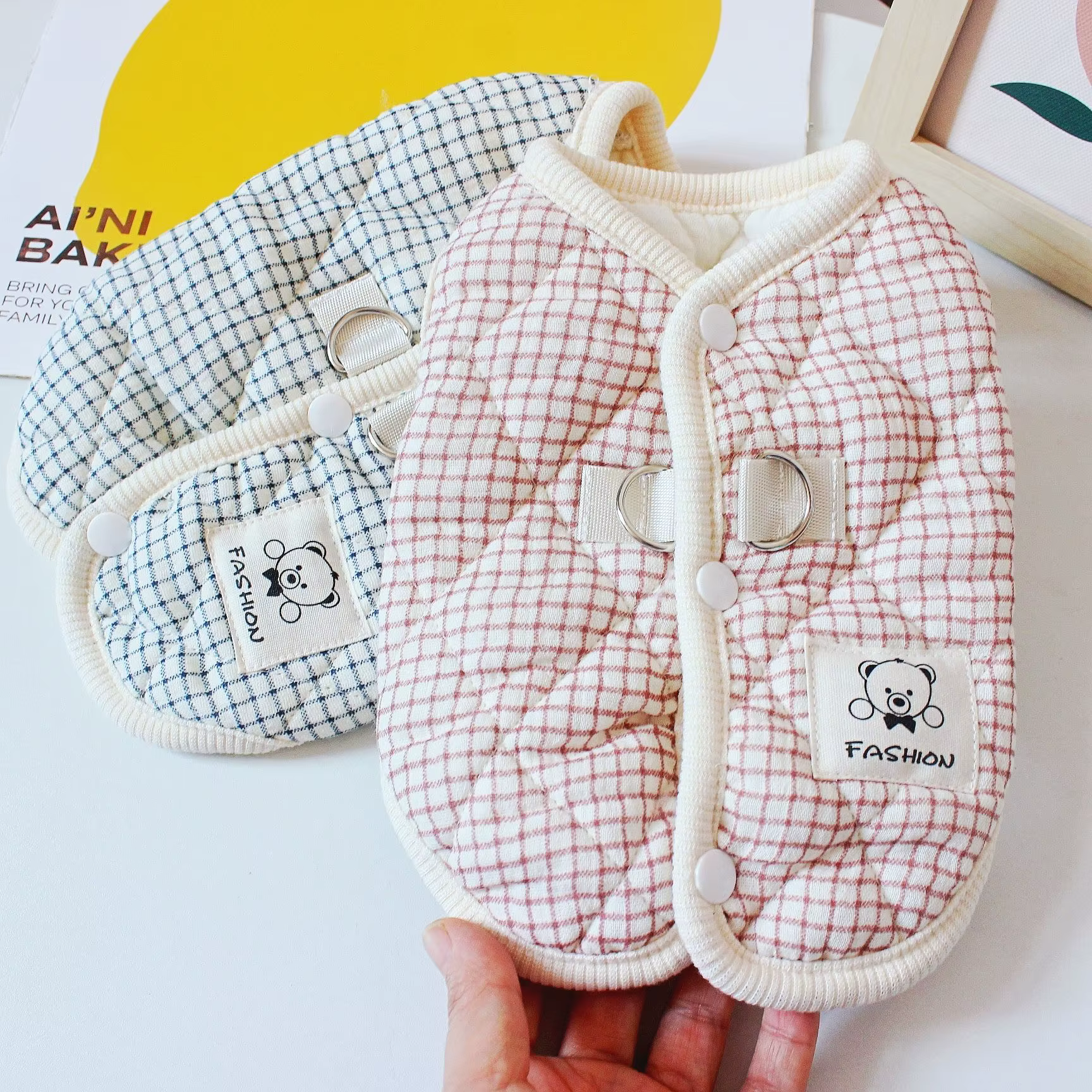 Chaleco a Cuadros para Gatos y Perros Pequeños – Abrigo Otoño - imagen 4