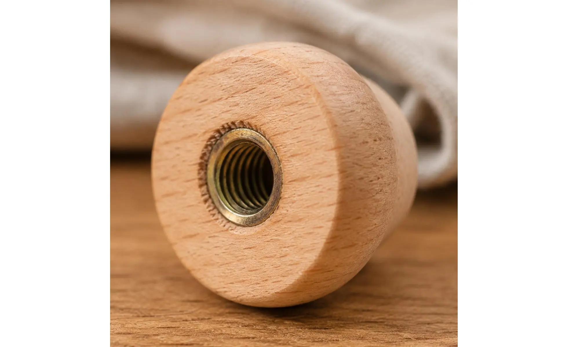 Bastidor enrollable de madera para proteger la zona de trabajo