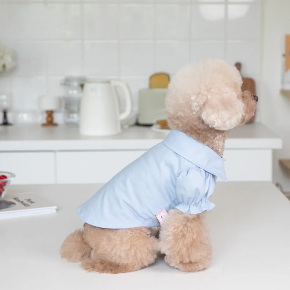 Detalle de la ropa de peluche para mascotas