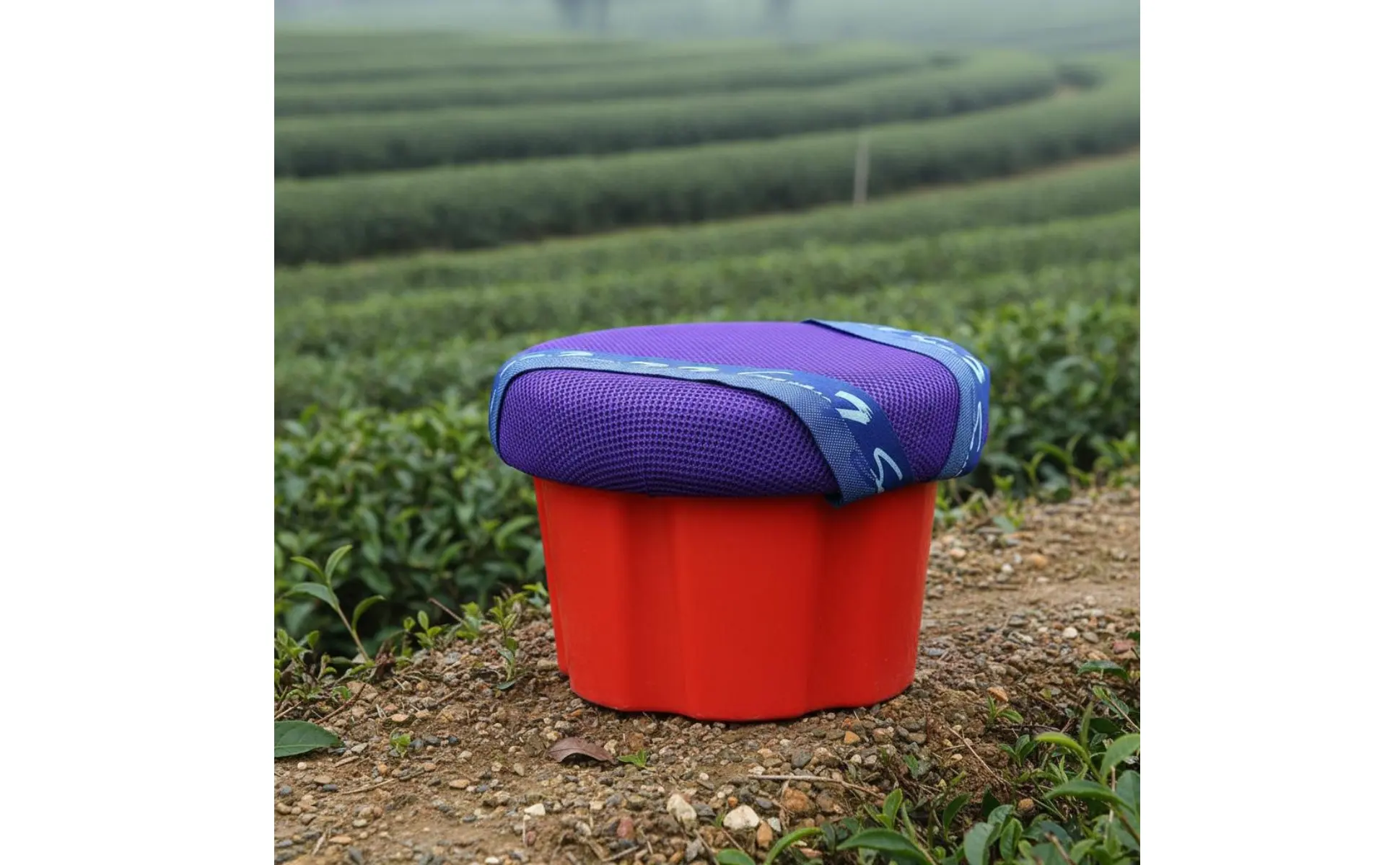 Taburete de trabajo portátil para jardinería con asiento bajo y correas