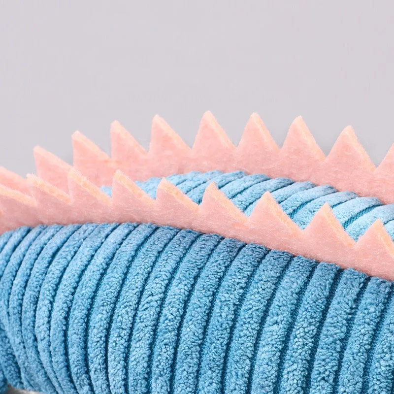 Peluche interactivo para cachorros y gatos