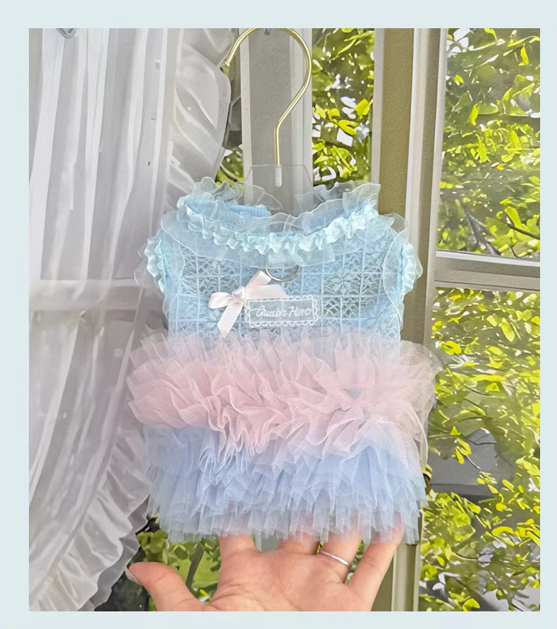 Vestido de encaje transpirable para perros y gatos – Estilo princesa - imagen 3