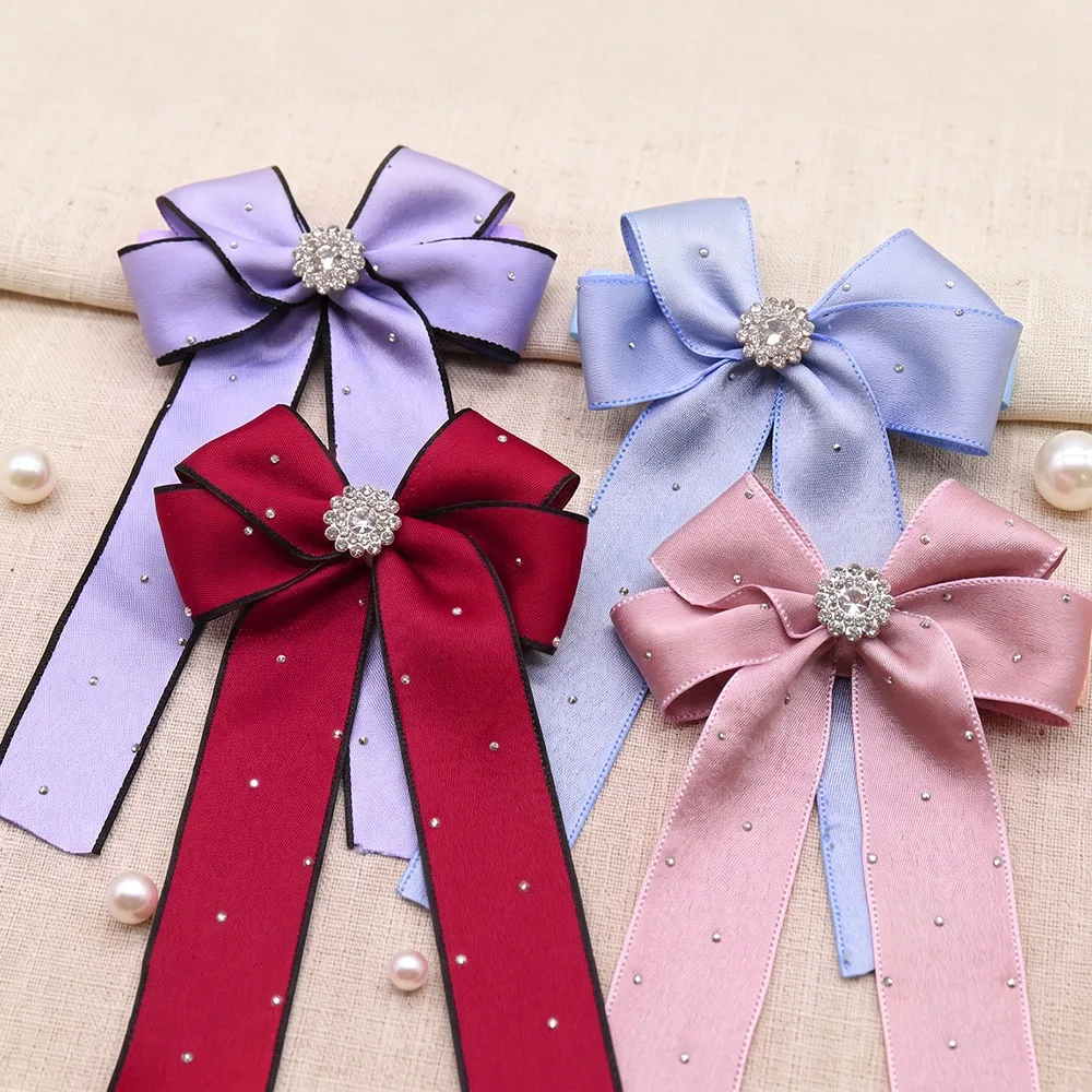 Corbata lazo ajustable con pedrería para gatos y perros pequeños - imagen 4