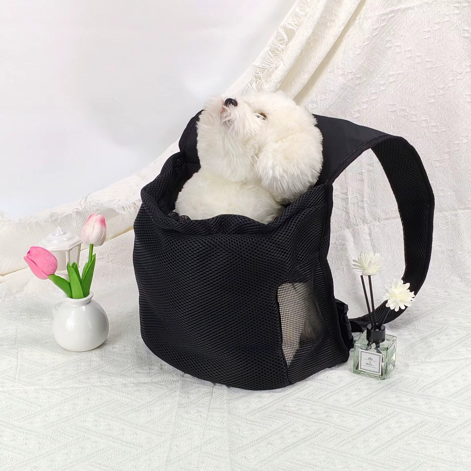 Mochila plegable para mascotas doblada y compacta