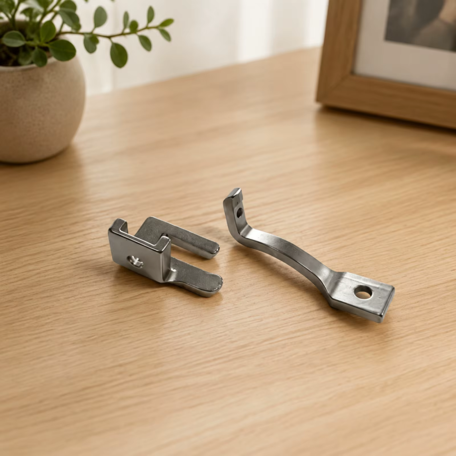 Prensatelas Universal de Metal para Máquina de Coser, Juego de 2 Piezas - imagen 3