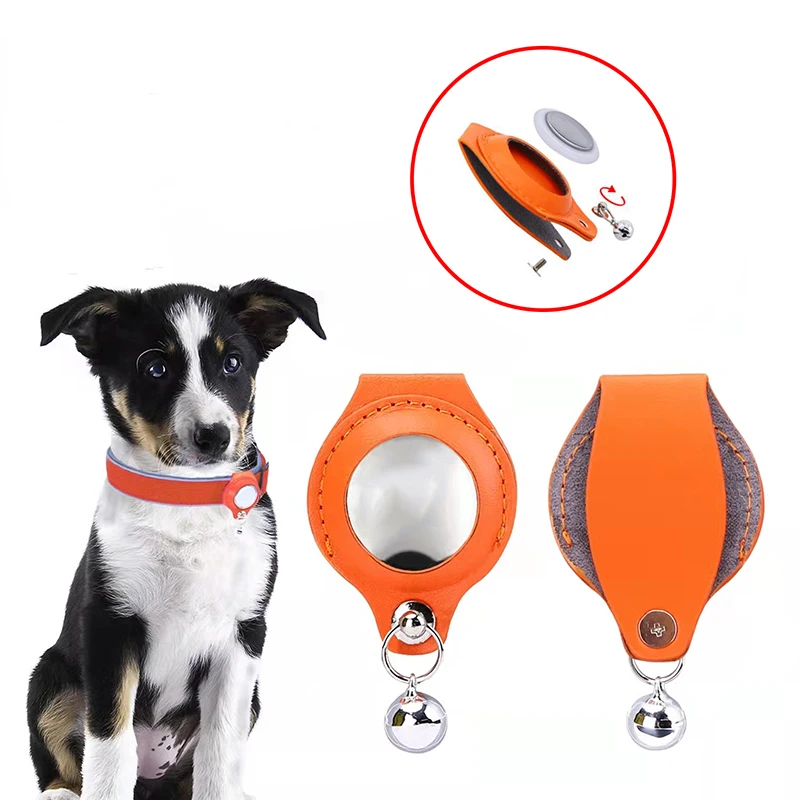 Funda protectora de silicone AirTag instalada en collar de perro