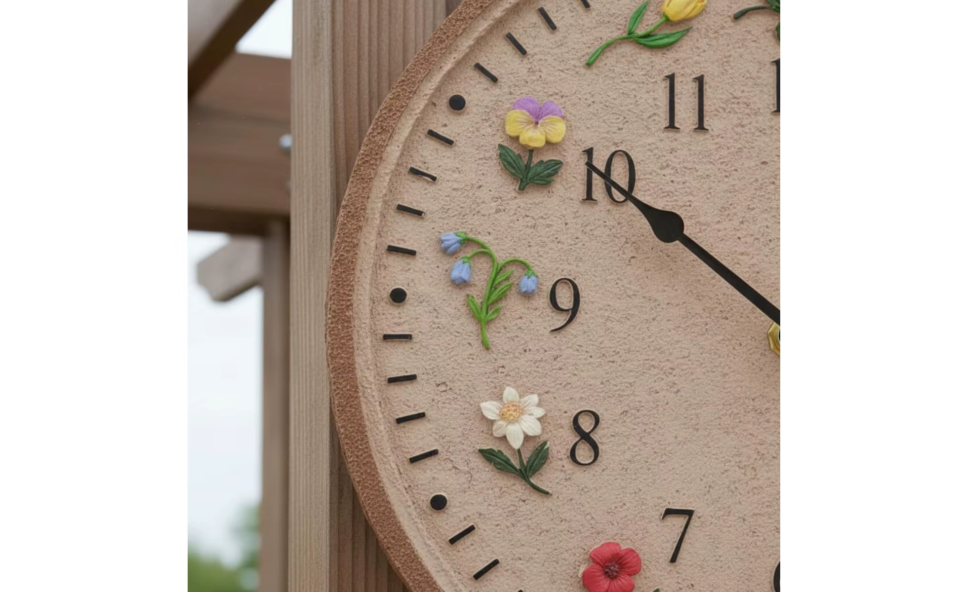 Esfera clara de reloj de pared para jardín