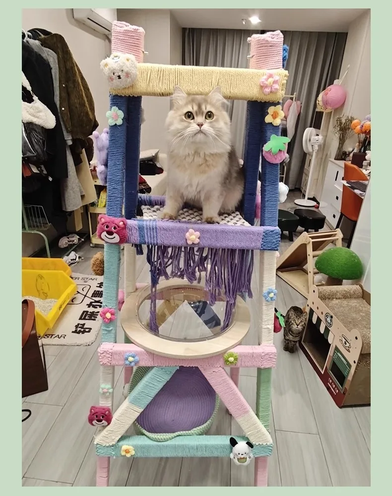 Accesorios de madera para gatos