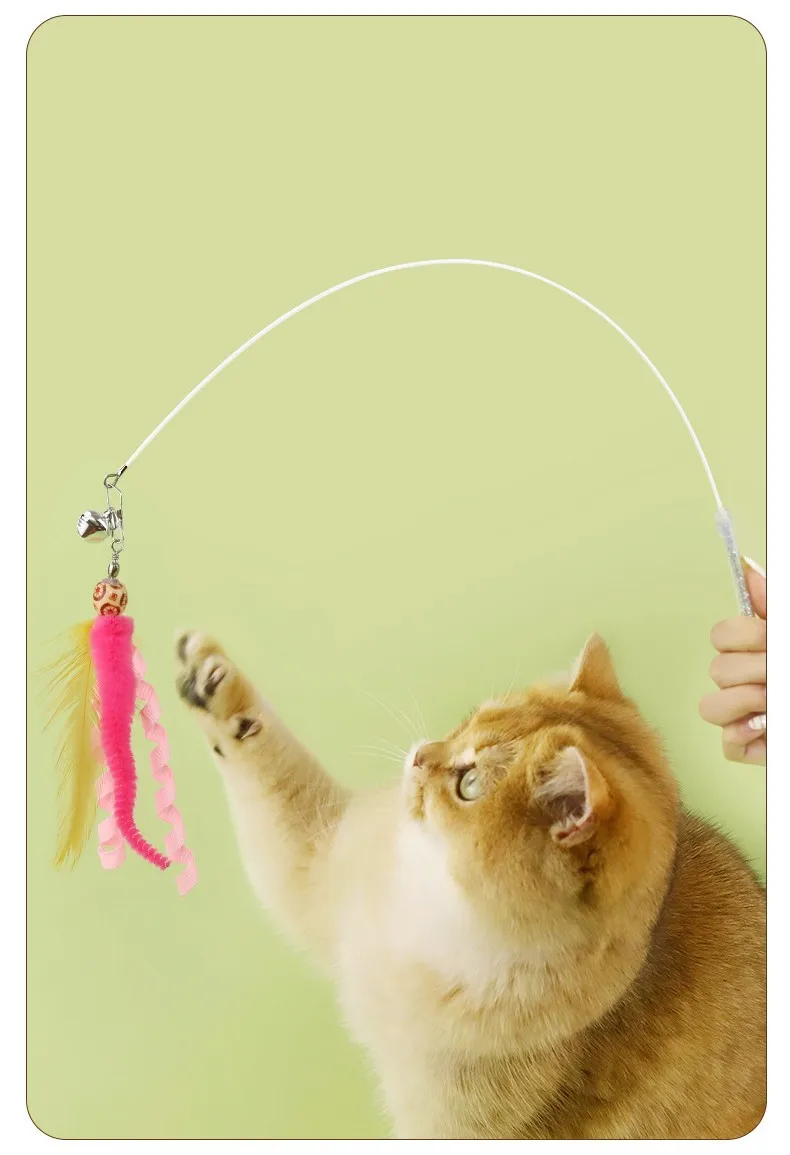 Varita interactiva para gatos con plumas y borlas de arcoíris